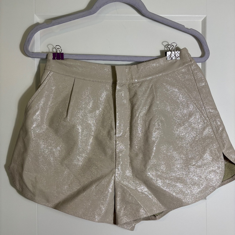 Grey Lab Los Angeles Beige Faux Shorts Size Small Elastic Waste Band